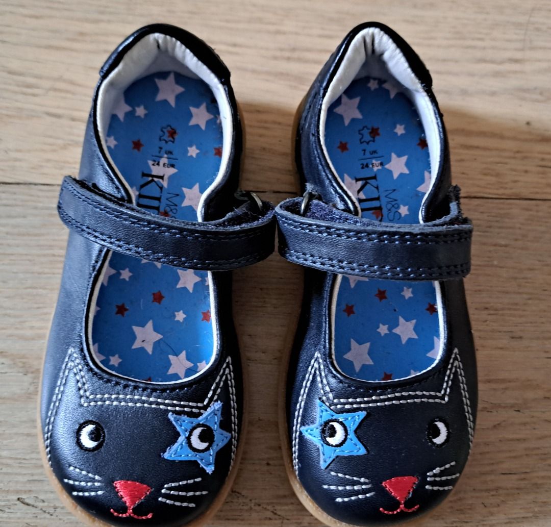 M & s best sale girls shoes