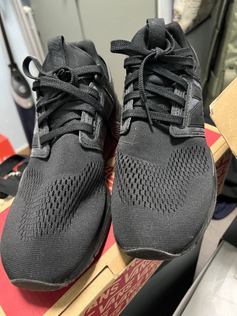 New balance shop 247 sna