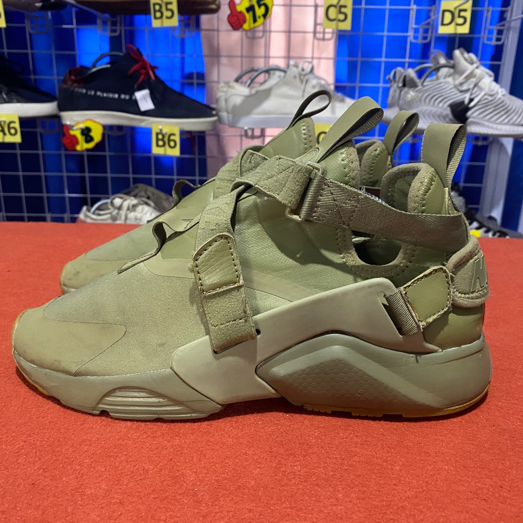 Nike huarache sales city olive