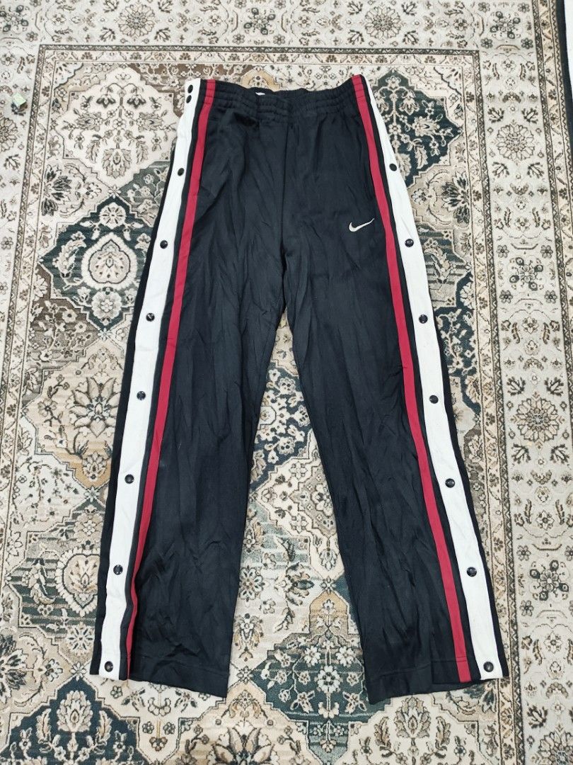 Nike side store button pants