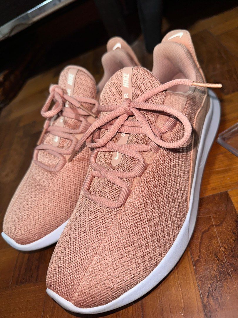 Nike viale women's sneakers clearance