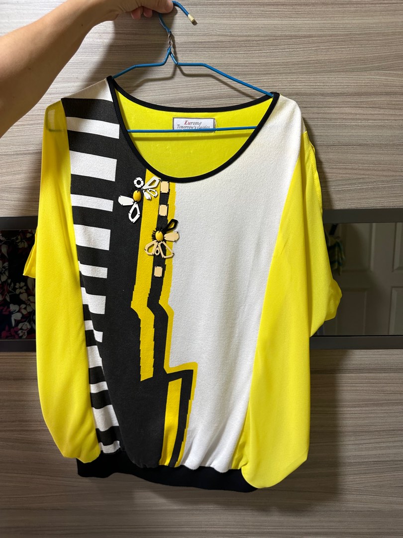 YanYan Cotton Bao Stripe Tee with Flowers in Black/White