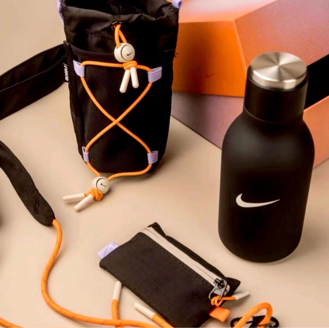 Nike store water bag