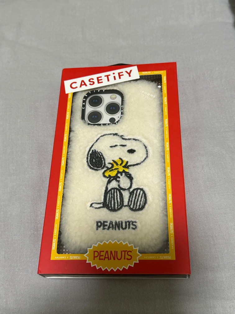 Peanuts x Casetify iPhone 13 pro (Snoopy Woodstock), Mobile Phones