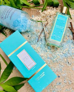 (Category: ) located in . Submitted by perfumedessert_sg (Listing ID 1271251521, Image 1). Description: .