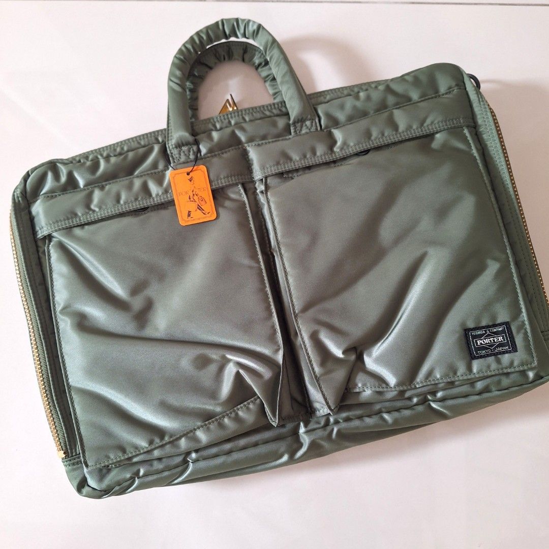 Porter Tanker Bag Briefcase Document Laptop Japan Series (Category: Bags & Wallets) located in Singapore. Submitted by orangebazaar (Listing ID 1271303970, Image 1). Description: Brand new. 💯 authentic. Made in Japan series. The original Porter bag! Perfect size for docs, laptops and other stuff. Comes with detachable strap. Many compartments. Best price discounted. No LBs. No agent. No trade..