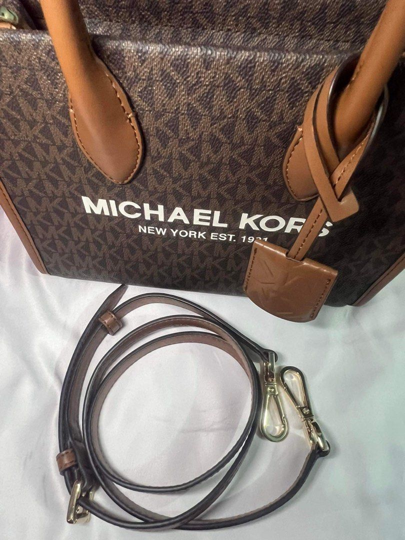 REPRICED—PRELOVED AUTHENTIC MICHAEL KORS MIRELLA BAG (Category: Luxury Bags & Wallets) located in Quezon City. Submitted by mrsp_28 (Listing ID 1271219066, Image 3). Description: Slightly-used Authentic Michael Kors Mirella Bag with Sling Size: Small Color: Brown Monogram RFS: Decluttering MOP: BDO/BPI/GCASH.