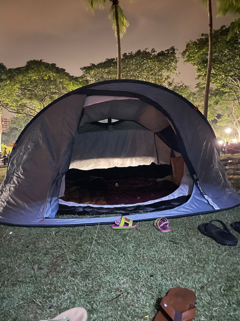 Quechua Decathlon 3 Person 2 Seconds Pop Up Tent Sports