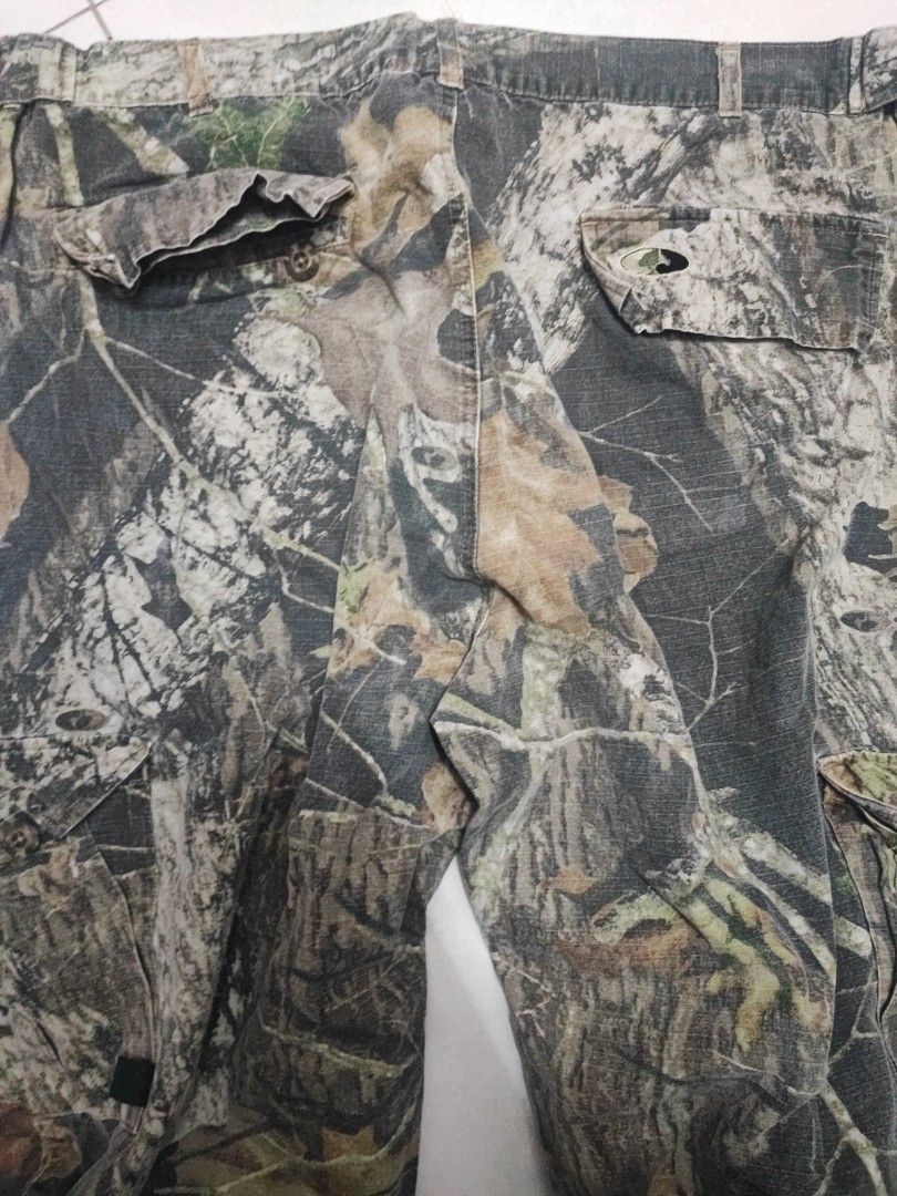 Realtree cargo pants, Men's Fashion, Bottoms, Jeans on Carousell