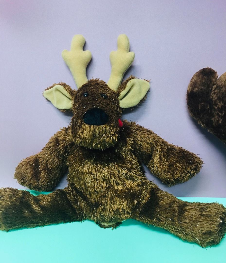 Hallmark Reindeer/Moose Plush Bundle with Headband (Category: Plushies & Soft Toys) located in Taguig. Submitted by Bloomscorner1 (Listing ID 1271361444, Image 2). Description: ✅ Bundle contains: 1) Reindeer/Moose Plush - approx. 17 x 14 inches 2) Reindeer/Moose headband - approx. 12 inches.
