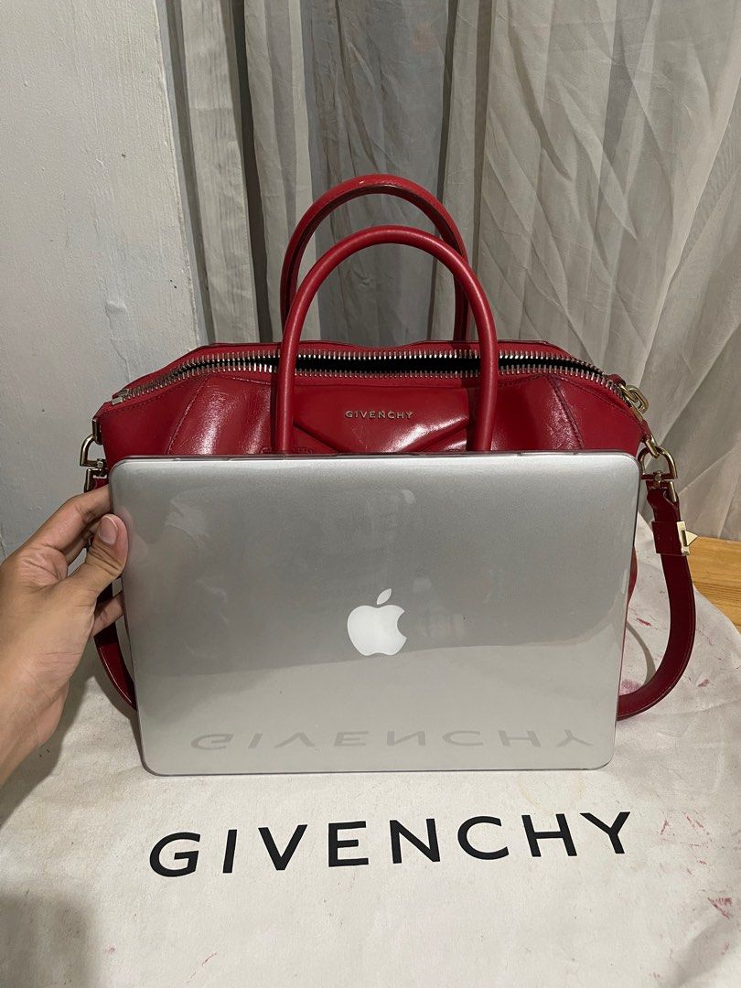 Givenchy antigona sales laptop