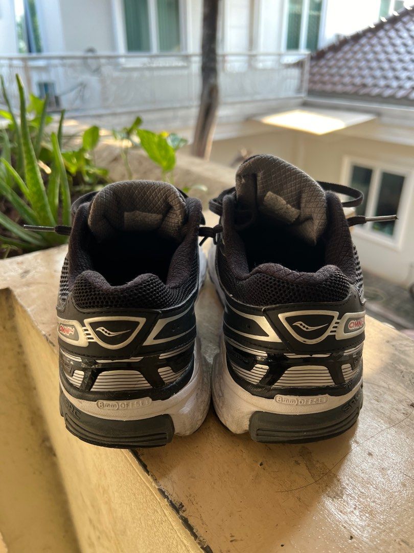 Saucony omni 14 silver deals