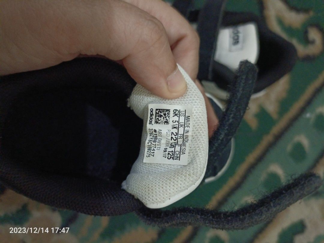 Sepatu anak adidas Bayi Anak Lainnya di Carousell