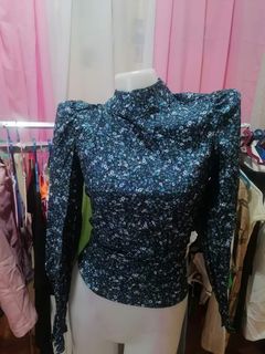 (Category: ) located in . Submitted by mikayscollection (Listing ID 1271325708, Image 1). Description: .