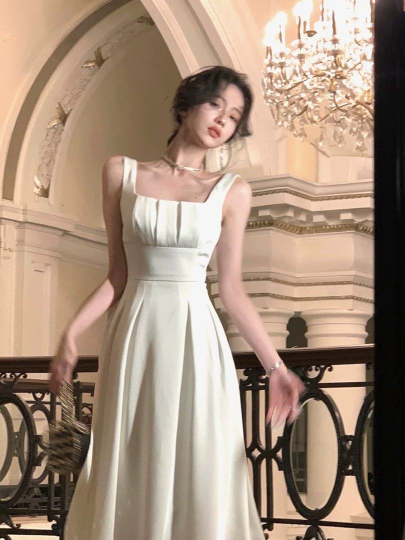 Simple white sundress new arrivals