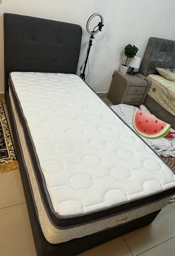 Single Bed Set Goodnite Mattress and Divan Bed Frame, Furniture & Home Living, Furniture, Bed