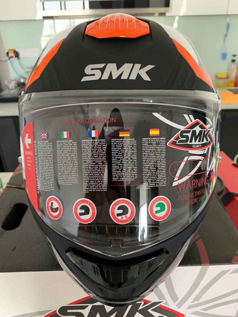 SMK Flip Up Helmet 4XL New Motorbikes on Carousell
