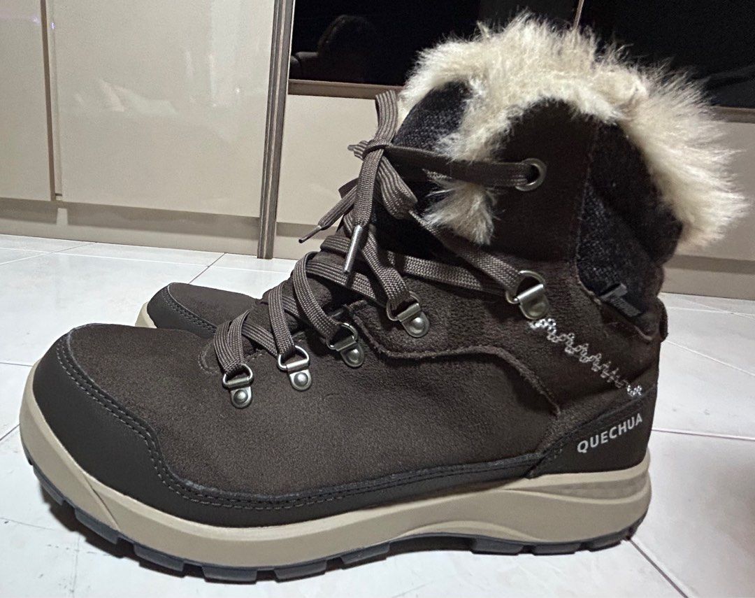 Snow Boots Women s Fashion Footwear Boots on Carousell
