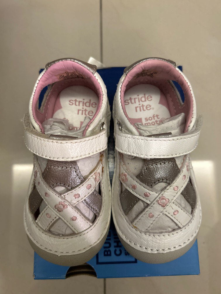 Stride rite soft top motion kiki sandal