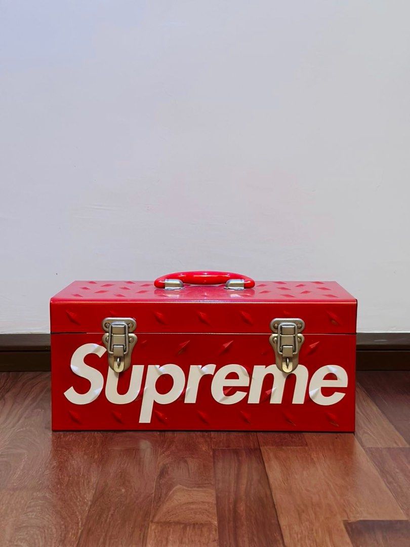 Supreme diamond plate tool box（Diamond Plate Tool Box