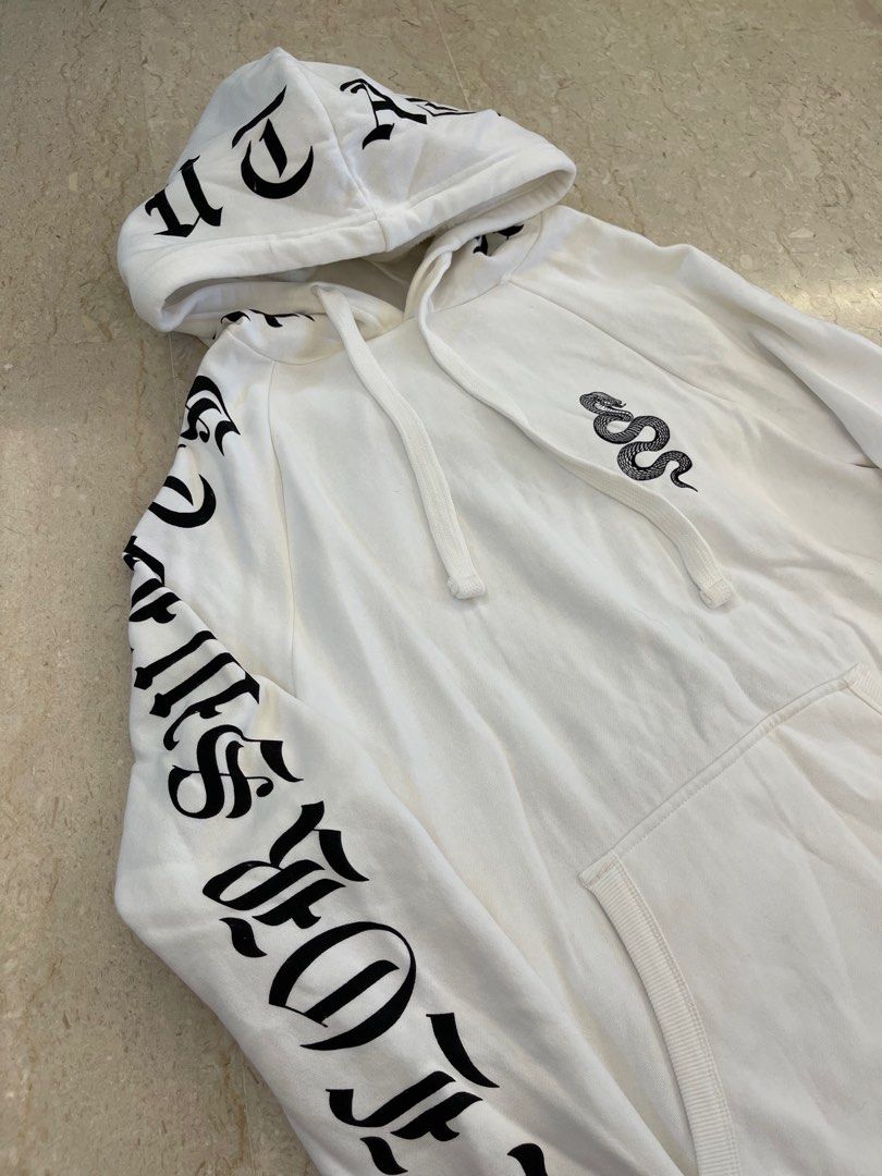 White tour hoodie with snake design outlet