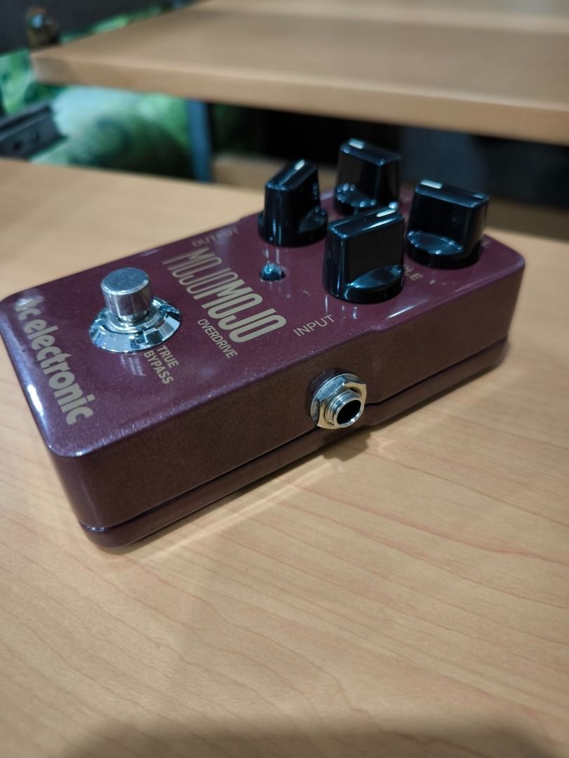 TC Electronic MojoMojo Overdrive (Category: Musical Instruments) located in Davao. Submitted by gearmaster (Listing ID 1271253703, Image 2). Description: A pedal that sounds like an amp, with a very open character and little compression allowing even the most subtle of your playing to shine through. Basically set out to capture lightning in a bottle with a clarity that even allowed for complex chords to stand out. • Increased circuit board voltag