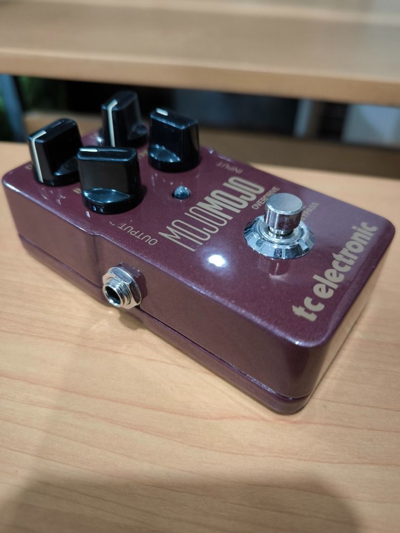 TC Electronic MojoMojo Overdrive (Category: Musical Instruments) located in Davao. Submitted by gearmaster (Listing ID 1271253703, Image 3). Description: A pedal that sounds like an amp, with a very open character and little compression allowing even the most subtle of your playing to shine through. Basically set out to capture lightning in a bottle with a clarity that even allowed for complex chords to stand out. • Increased circuit board voltag