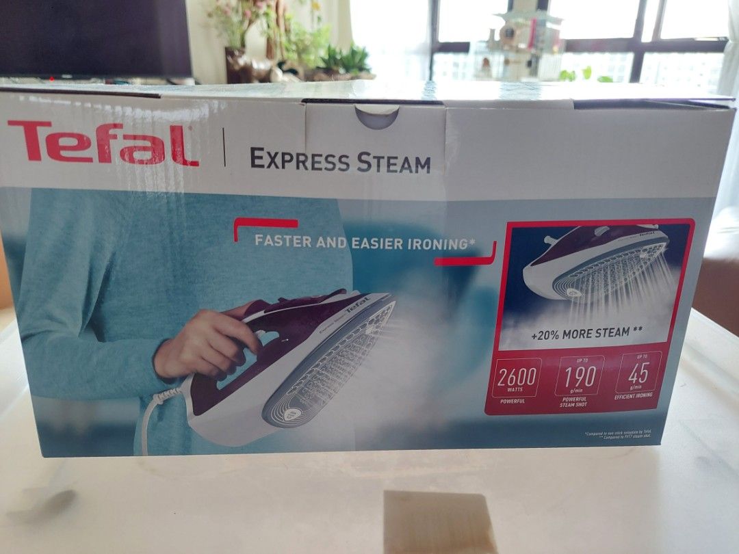 Tefal Express Steam Iron FV2869, TV & Home Appliances, Irons & Steamers ...