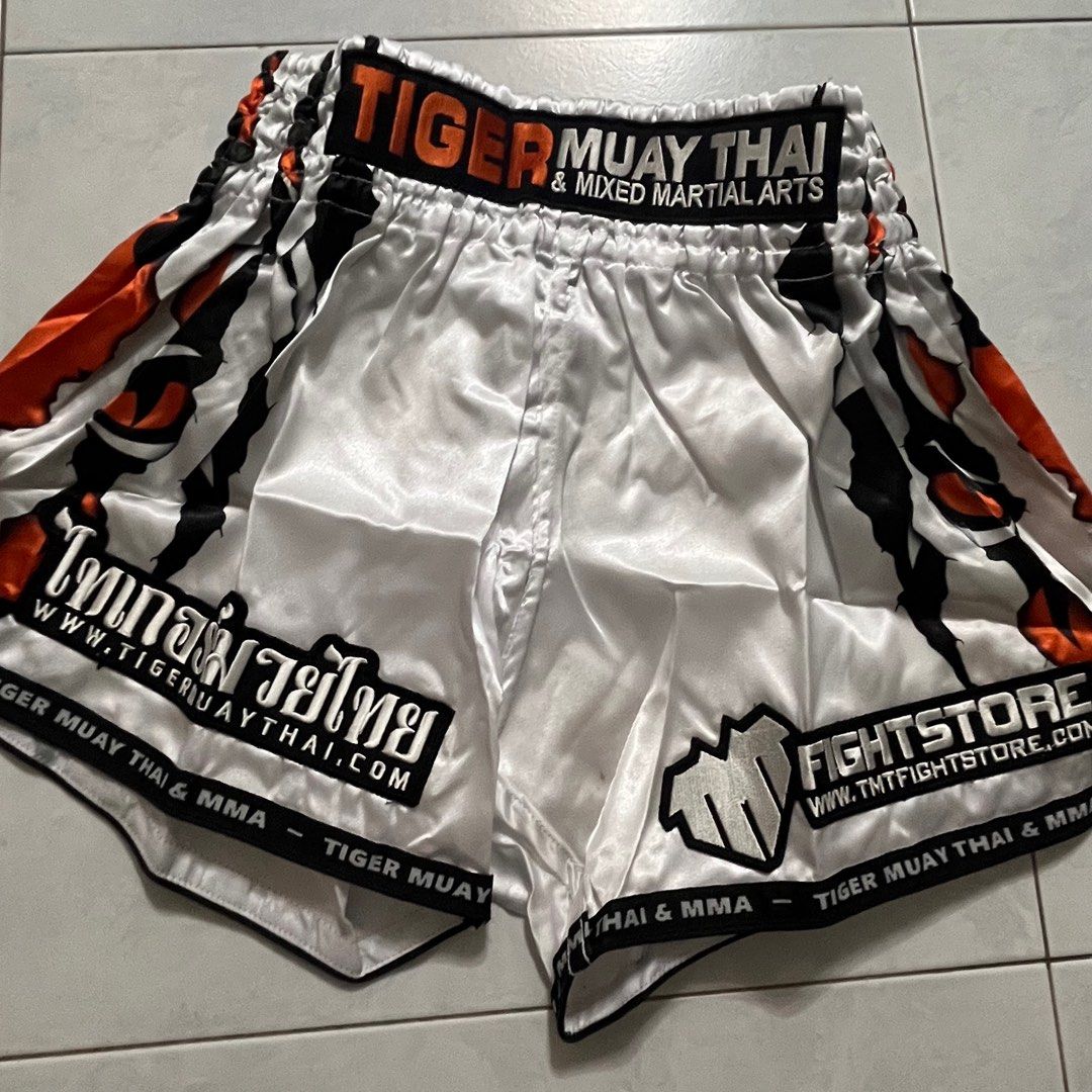 Tiger Tropical Print Pattern Muay Thai Boxing Shorts main image 1