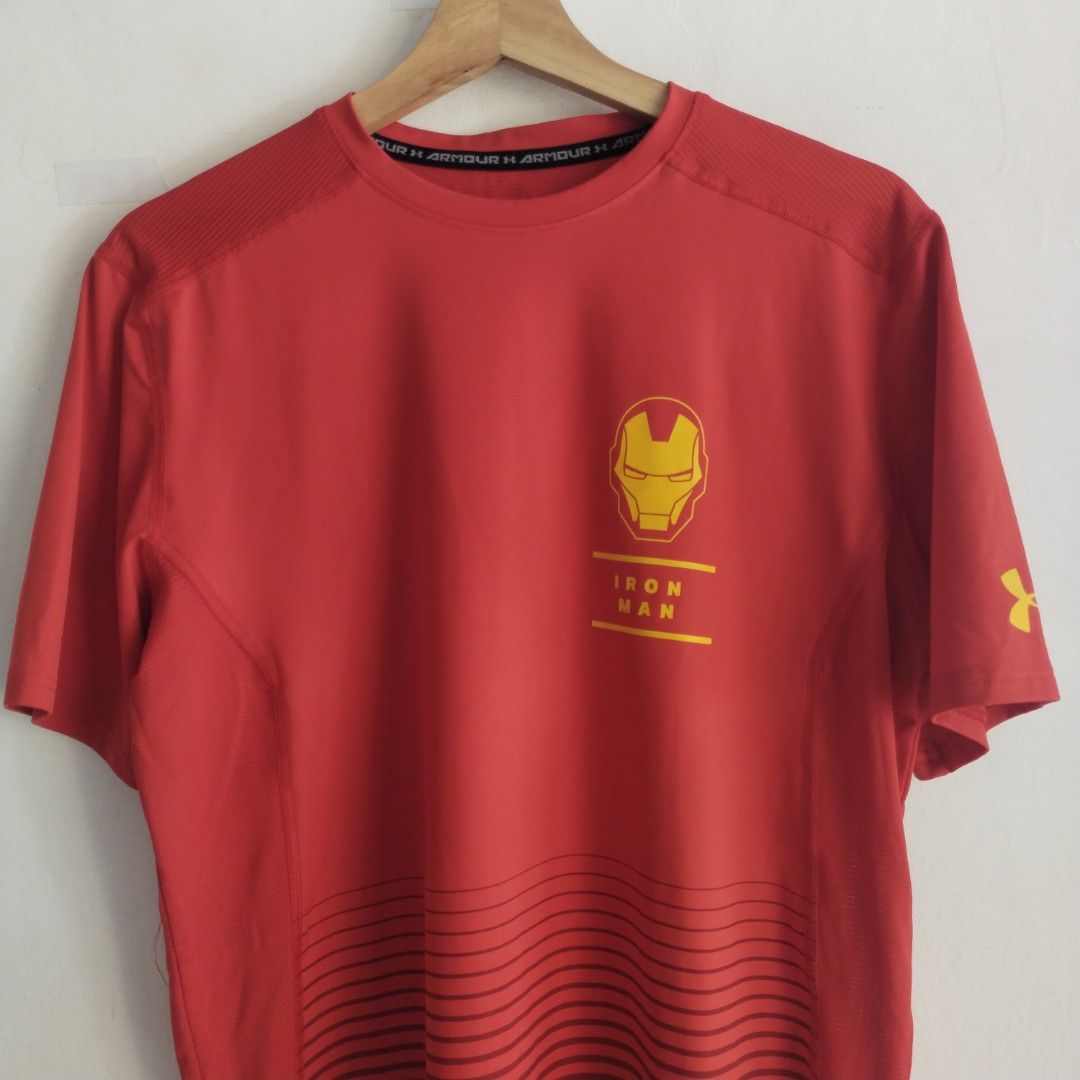 T shirt marvel under armour hotsell