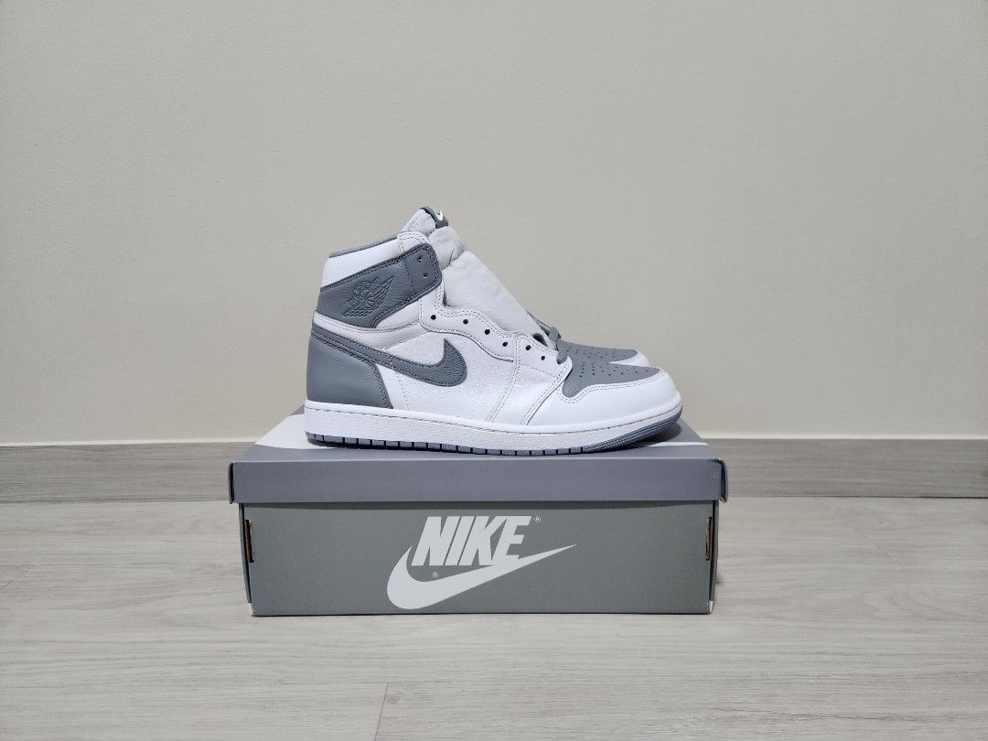 Nike under sale