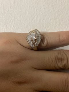 18KGF with baggutes stone and diamond center