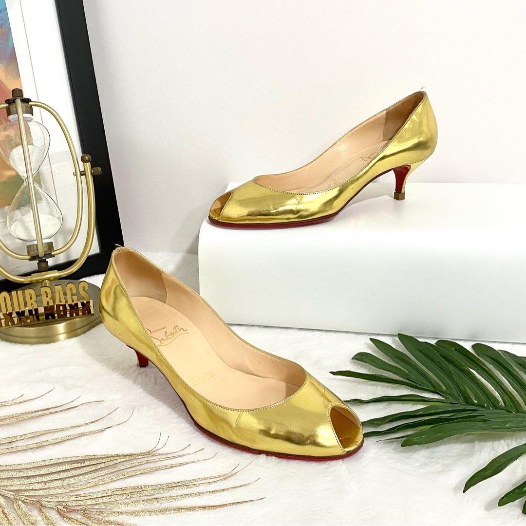 Metallic discount gold pumps