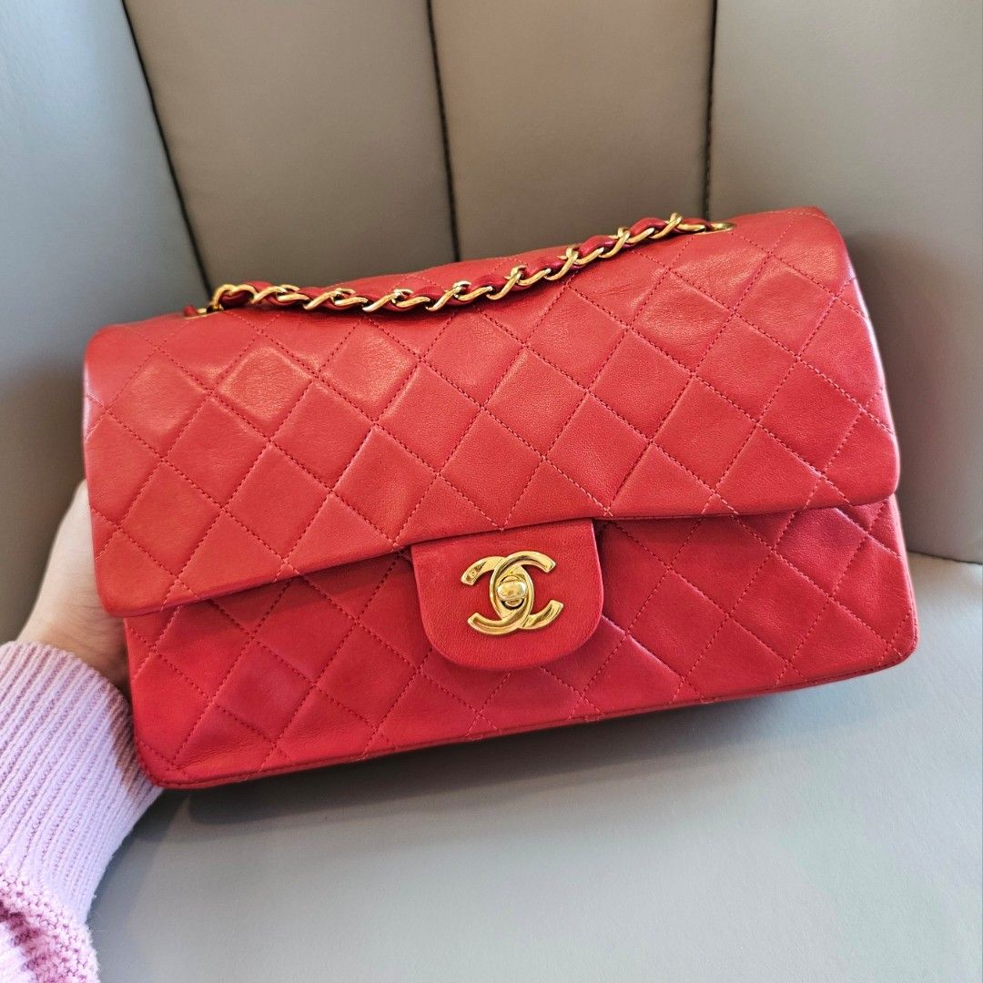 red chanel flap bag