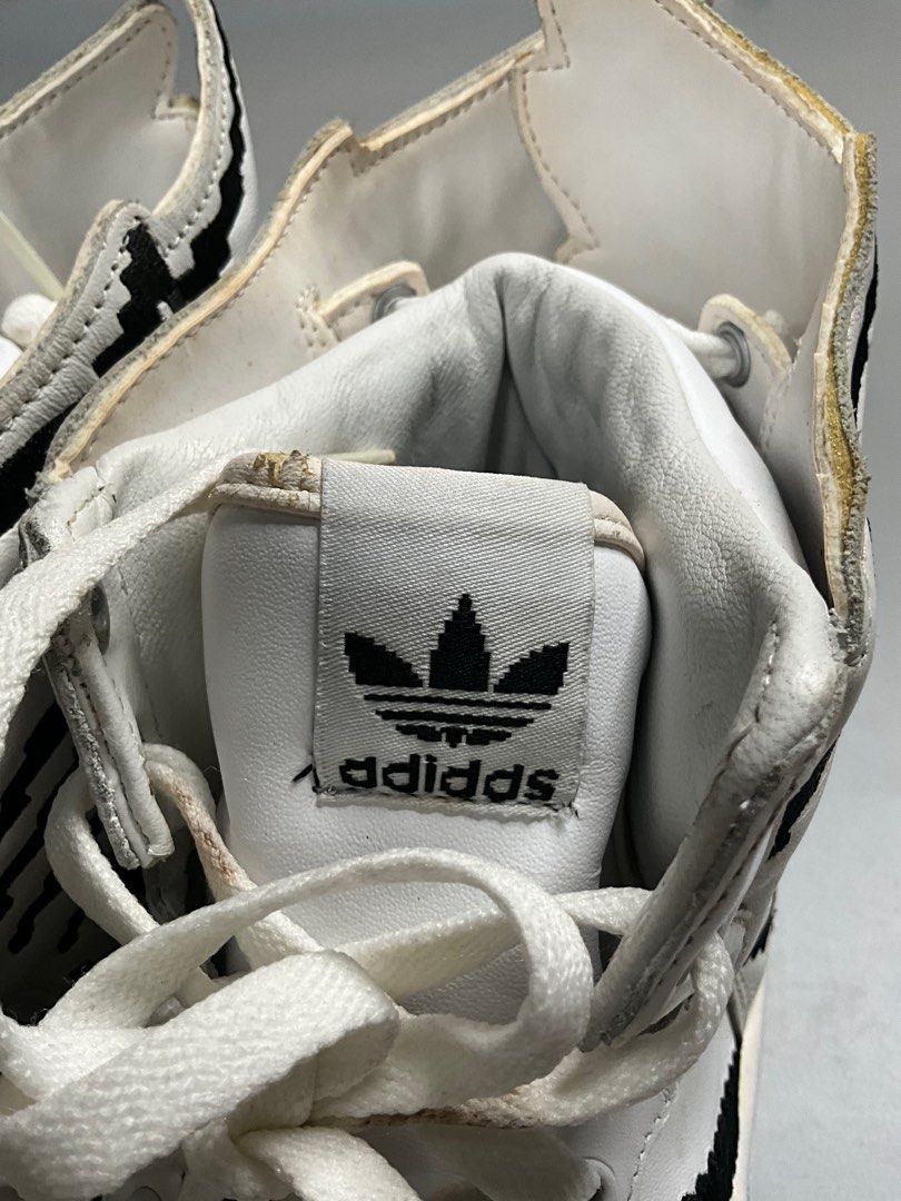 Adidas jeremy scott pixel wings 2.0 sneakers Men s Fashion Footwear Sneakers on Carousell
