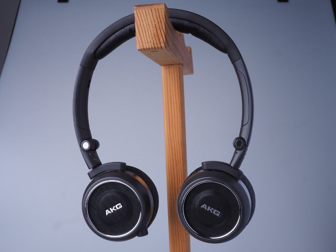 AKG K480 NC Headphone