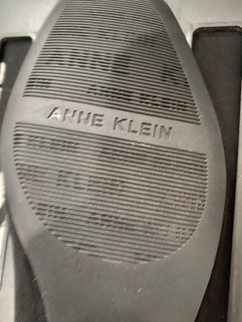 Anne klein urvi flat best sale