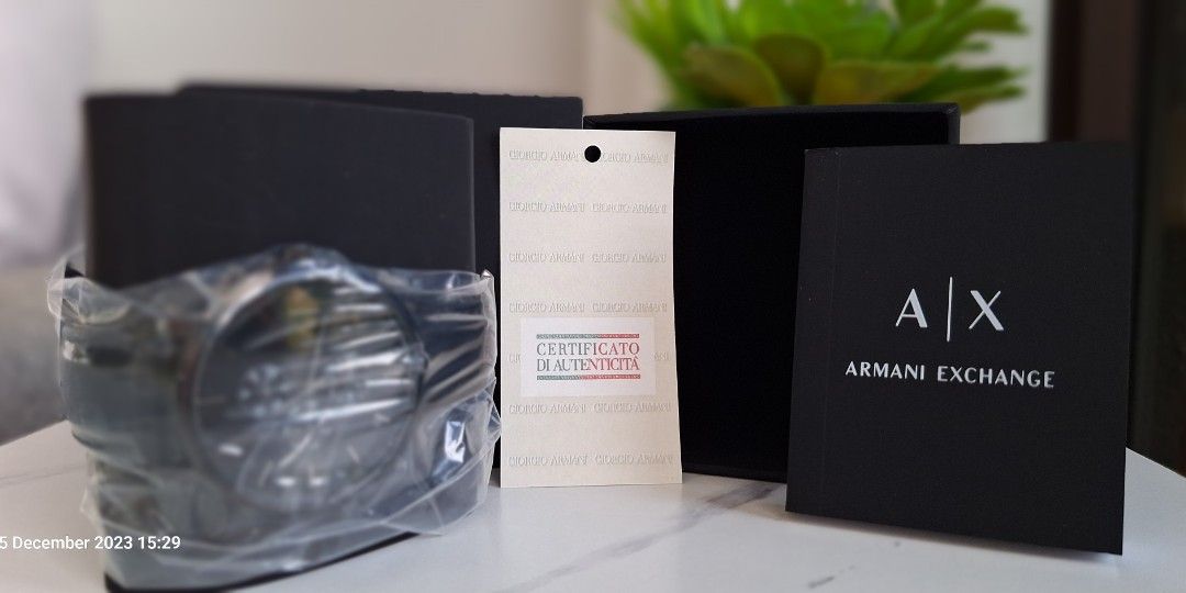 BNIB UP 309 AX 2719 Armani Exchange Gorgeous Men Watch Black