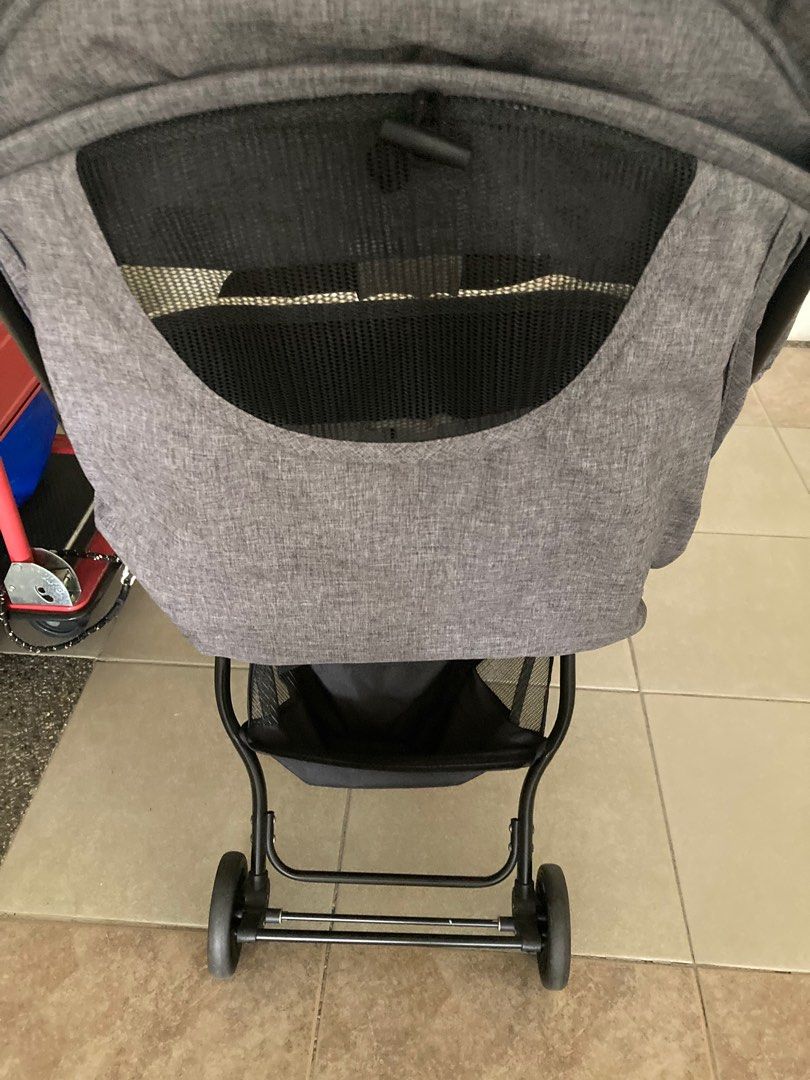 Babygro shop lightweight stroller