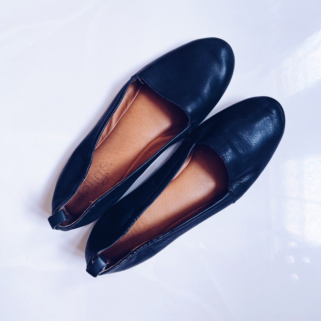 LATIGO Gettie Black Leather Flats
