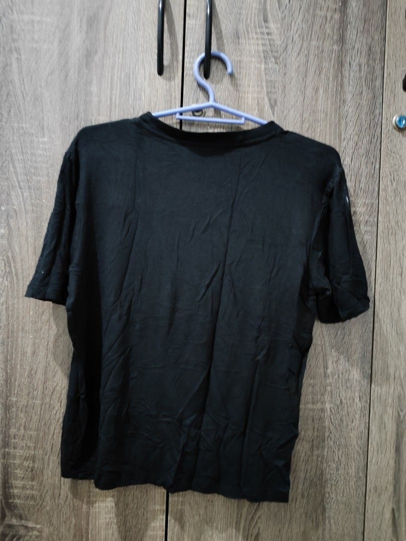 Black Mango Shirt, xs - s (Category: Blouses) located in Antipolo. Submitted by alyssa_g (Listing ID 1271501708, Image 2). Description: > best fits xs - s > worn once or twice for fitting only > ONCE OFFER IS ACCEPTED, CONSIDERED AS SOLD (cancellation fee = 50% of the item/s) 🧚Feel free to send a message for more inquiries!.