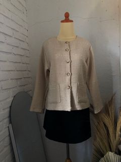 (Kategori: ) berada di . Dikirim oleh relovefashion.id (ID iklan 1271528414, Gambar 1). Deskripsi: .