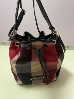 (Category: ) located in . Submitted by snowy18 (Listing ID 1271521605, Image 1). Description: .
