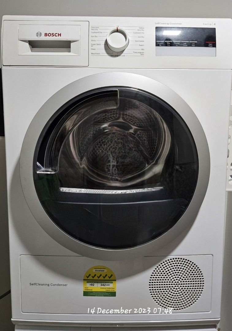 BOSCH DRYER 9KG HEAT PUMP ( Well Maintained), TV & Home Appliances