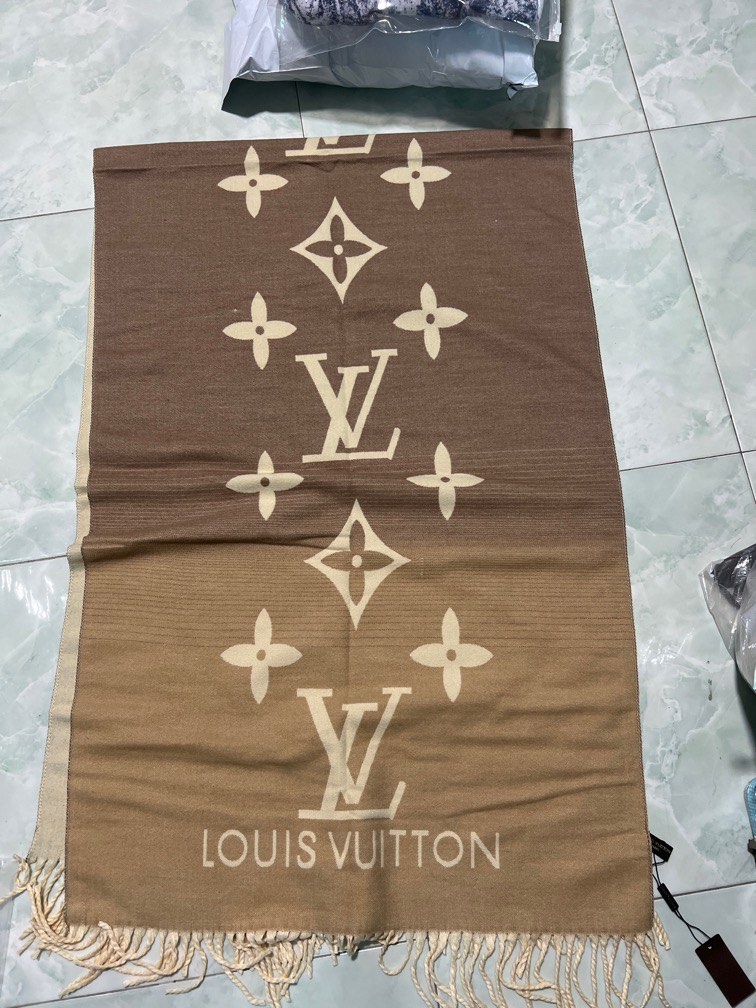 Burberry scarf 65 cashmere 35 silk store