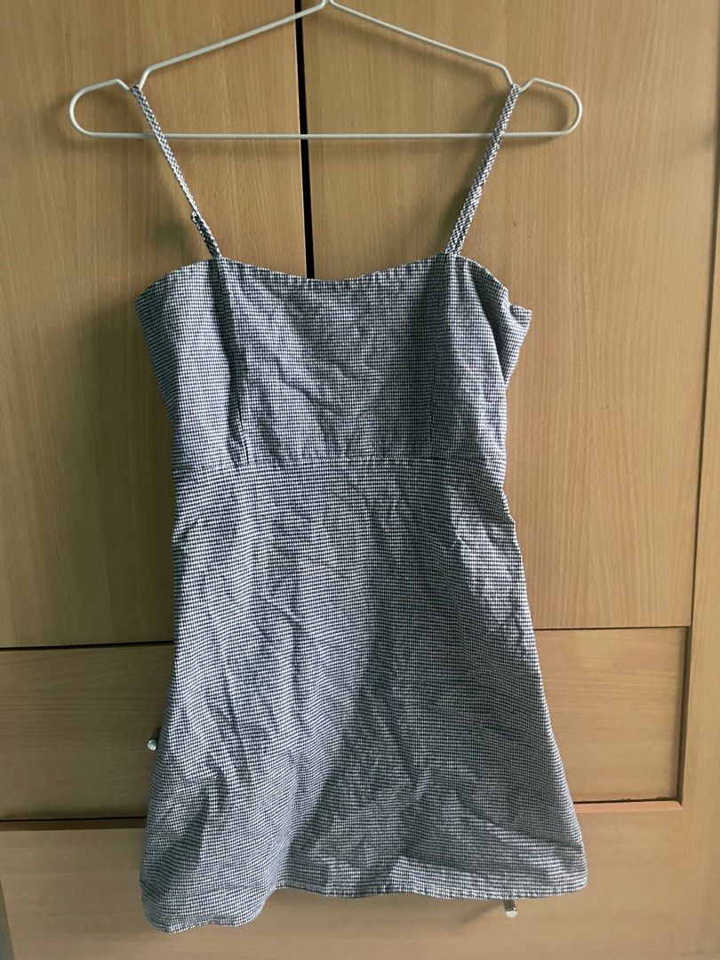 Brandy Melville Karla Gingham Plaid Mini Dress, Women's Fashion, Dresses &  Sets, Dresses on Carousell