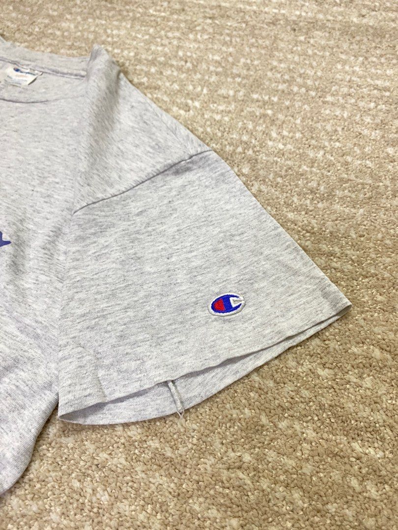 Champion Basic Tee (Category: Tshirts & Polo Shirts) located in Jitra. Submitted by raaissss (Listing ID 1271589715, Image 2). Description: Champion Basic Tee Pit 20/ Length 27 Condition 9/10 Made in USA 99% Cotton.
