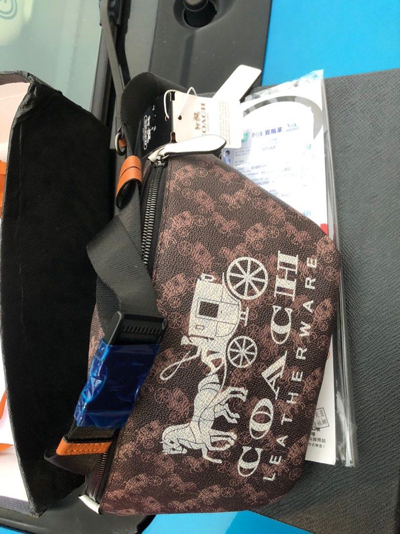 Coach Slingbag Men s Fashion Bags Sling Bags on Carousell