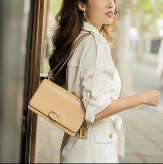 Coach crossbody bag shop singapore