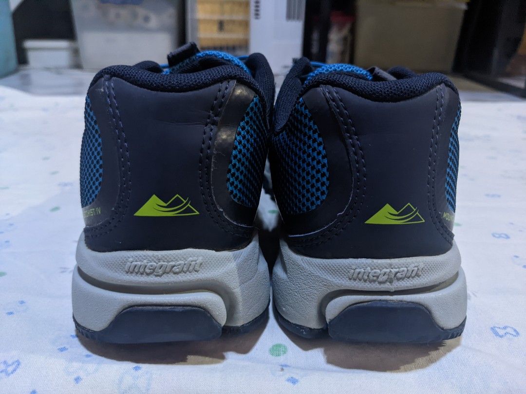Columbia Montrail Masochist IV Mens US 7 Men s Fashion Footwear
